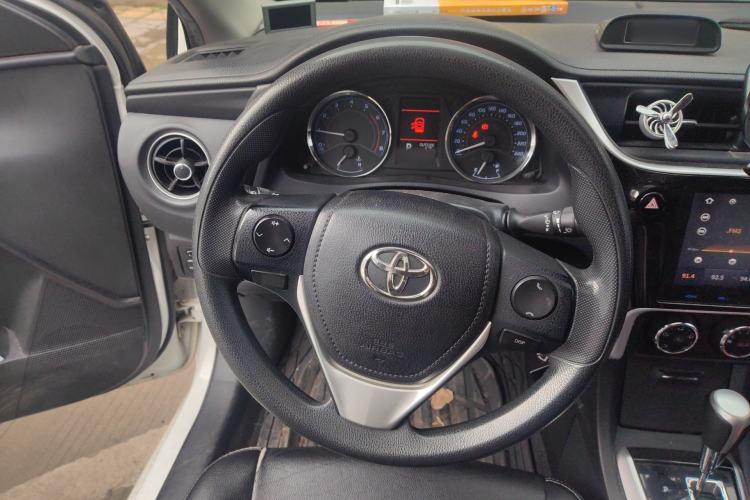 Used Toyota Corolla 2017 Revised Version 1.2T S-CVT GL-i Steering Wheel