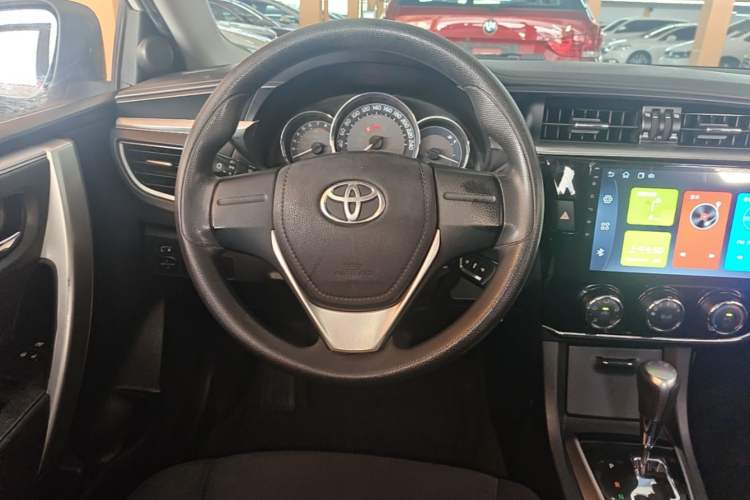 Used Toyota Corolla 2017 1.6L CVT GL Steering Wheel