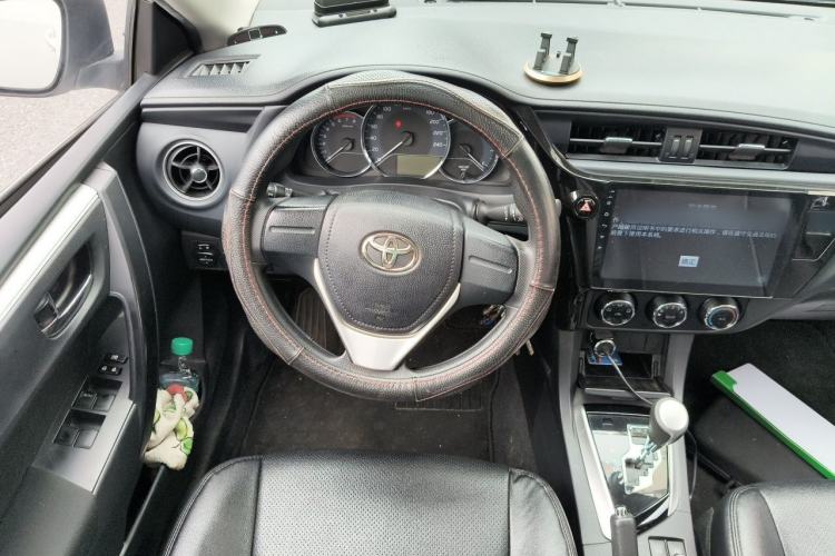 Used Toyota Corolla 2017 Revised Version 1.2T S-CVT GL Steering Wheel
