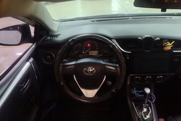 Used Toyota Corolla 2017 Revised Version 1.2T S-CVT GL Steering Wheel