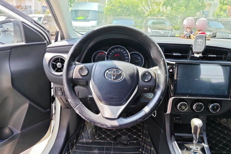 Used Toyota Corolla 2017 Revised Version 1.2T S-CVT GL Steering Wheel