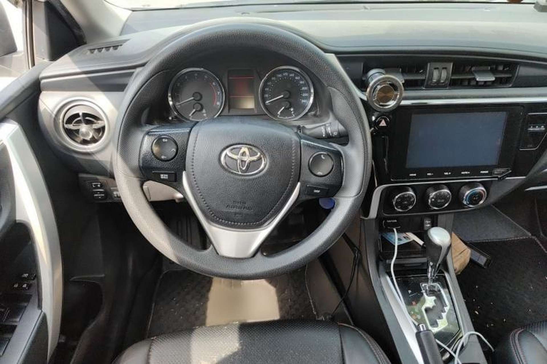 Used Toyota Corolla 2017 Revised Version 1.2T S-CVT GL-i Steering Wheel