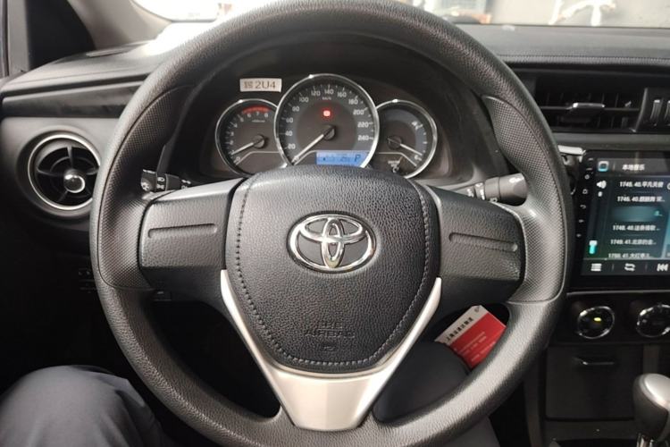 Used Toyota Corolla 2017 Revised Version 1.2T S-CVT GL Steering Wheel