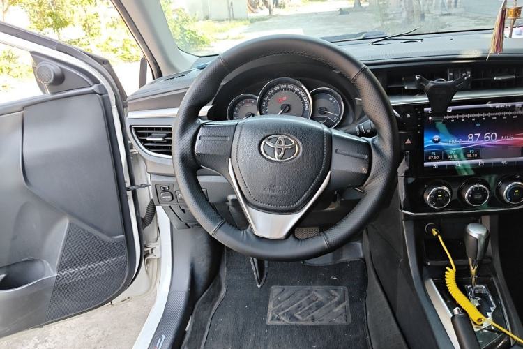 Used Toyota Corolla 2017 1.2T CVT GL Steering Wheel