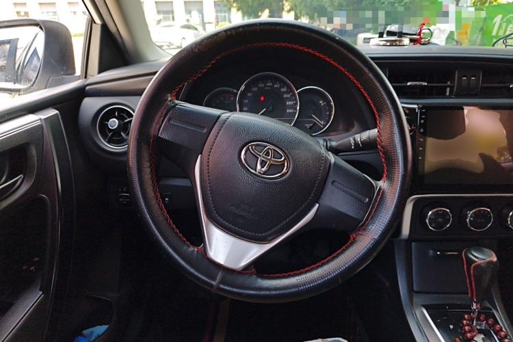 Used Toyota Corolla 2017 Revised Version 1.2T S-CVT GL Steering Wheel
