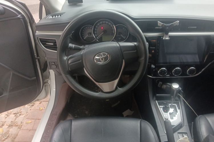 Used Toyota Corolla 2017 1.2T CVT GL Steering Wheel