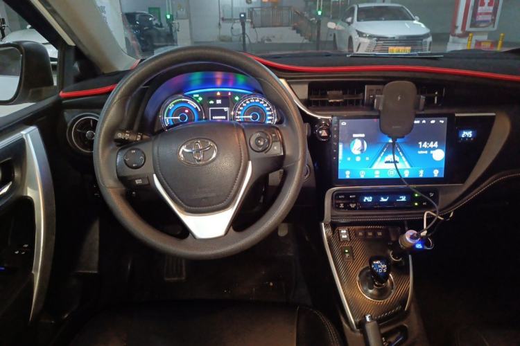 Used Toyota Corolla 2017 Revised Dual-Engine 1.8L E-CVT Leading Edition Steering Wheel