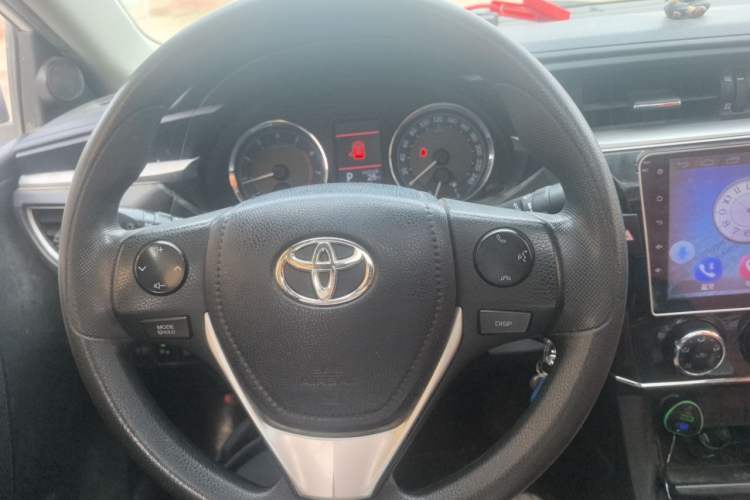 Used Toyota Corolla 2017 1.2T CVT GL-i Steering Wheel