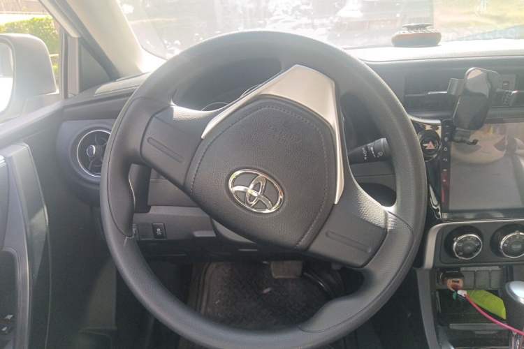 Used Toyota Corolla 2017 1.2T CVT GL Steering Wheel