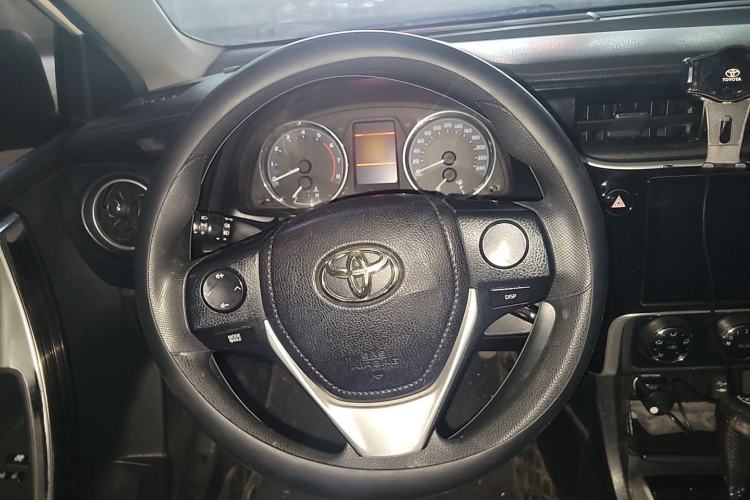 Used Toyota Corolla 2017 Revised Version 1.2T S-CVT GL-i Steering Wheel