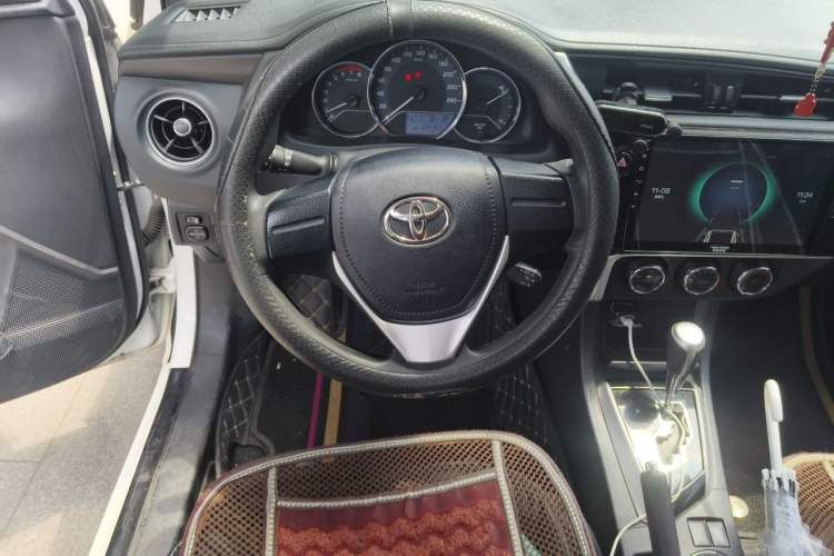 Used Toyota Corolla 2017 Revised Version 1.2T S-CVT GL Steering Wheel