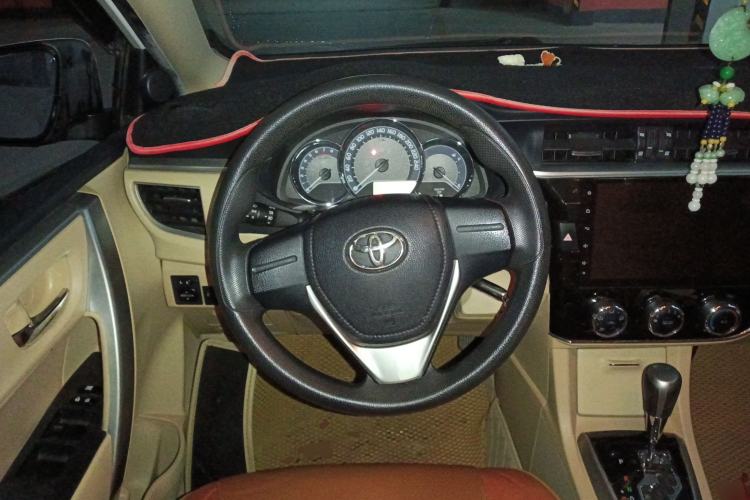 Used Toyota Corolla 2017 1.2T CVT GL Steering Wheel