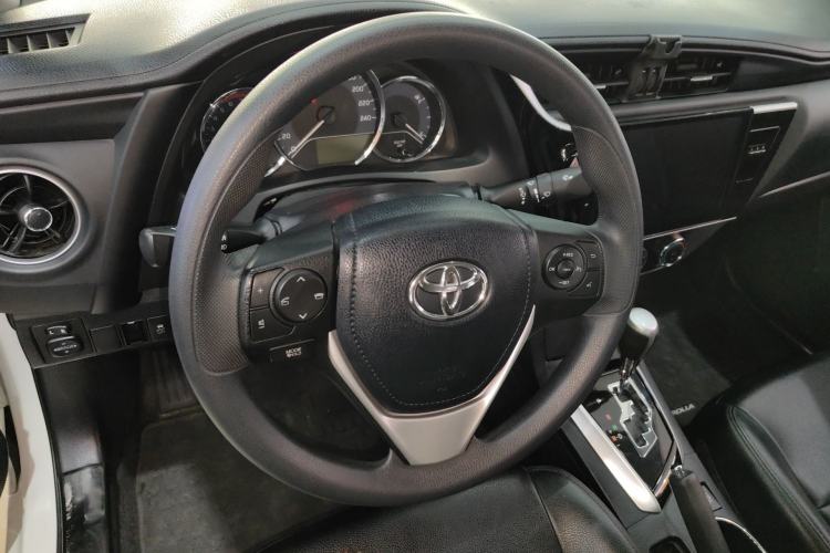 Used Toyota Corolla 2017 Revised Version 1.2T S-CVT GL Steering Wheel