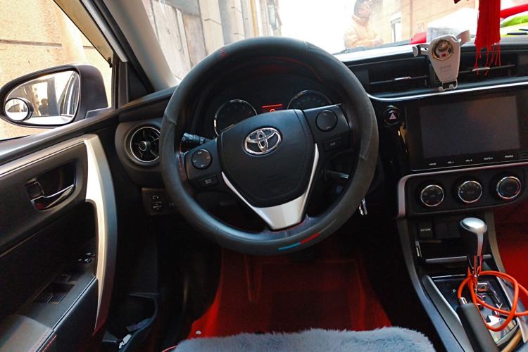 Used Toyota Corolla 2017 Revised Version 1.2T S-CVT GL-i Steering Wheel