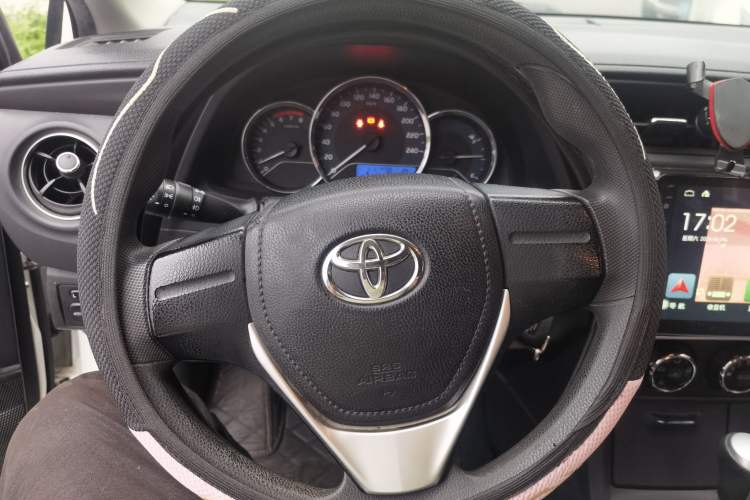 Used Toyota Corolla 2017 Revised Version 1.2T S-CVT GL Steering Wheel