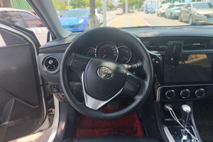 Used Toyota Corolla 2017 Revised Version 1.2T S-CVT GL Steering Wheel