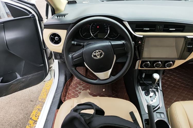 Used Toyota Corolla 2017 Revised Version 1.2T S-CVT GL Steering Wheel