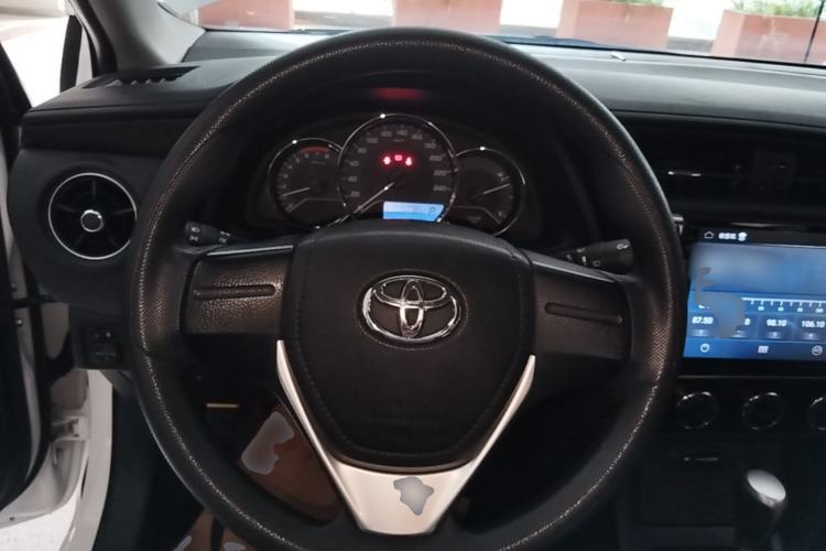 Used Toyota Corolla 2017 Revised Version 1.2T S-CVT GL Steering Wheel