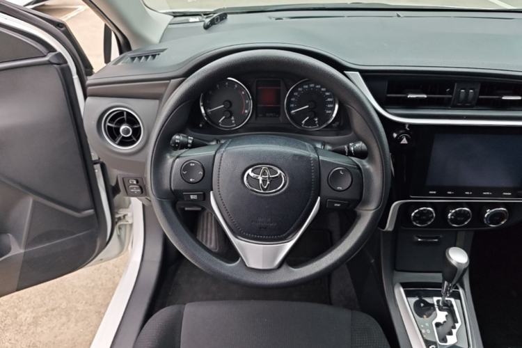Used Toyota Corolla 2017 Revised Version 1.2T S-CVT GL-i Steering Wheel