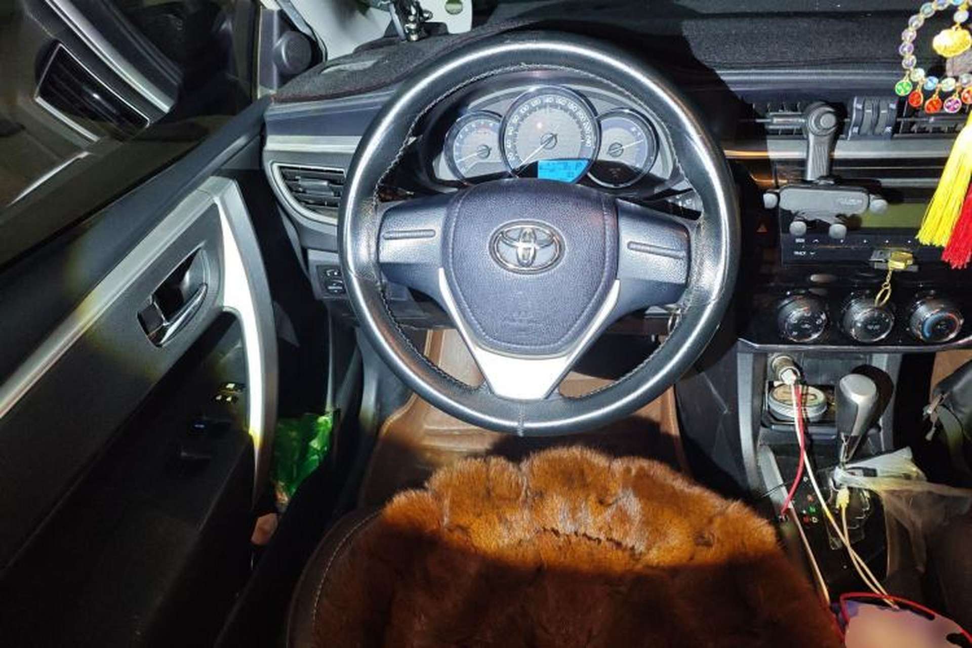 Used Toyota Corolla 2017 Revised Version 1.6L S-CVT GL Steering Wheel