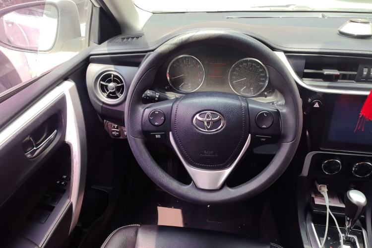 Used Toyota Corolla 2017 Revised Version 1.2T S-CVT GL-i Steering Wheel