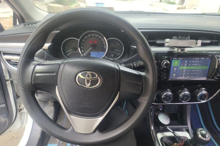 Used Toyota Corolla 2017 1.2T Manual GL Steering Wheel