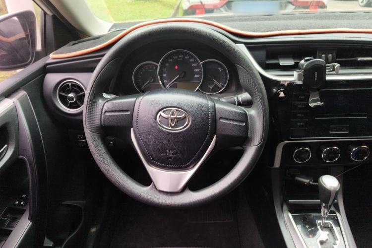 Used Toyota Corolla 2017 Revised Version 1.2T S-CVT GL Steering Wheel