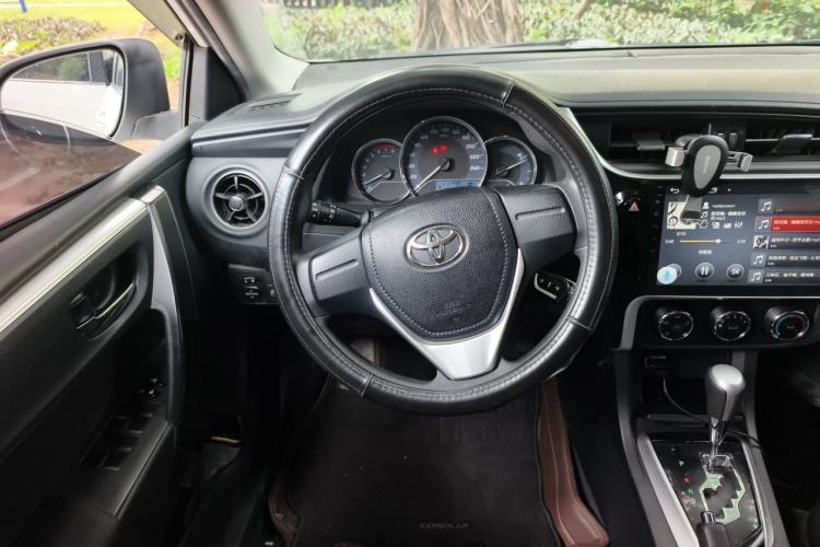 Used Toyota Corolla 2017 Revised Version 1.2T S-CVT GL Steering Wheel