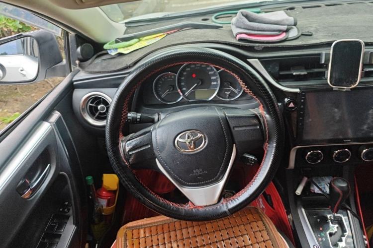 Used Toyota Corolla 2017 Revised Version 1.2T S-CVT GL Steering Wheel