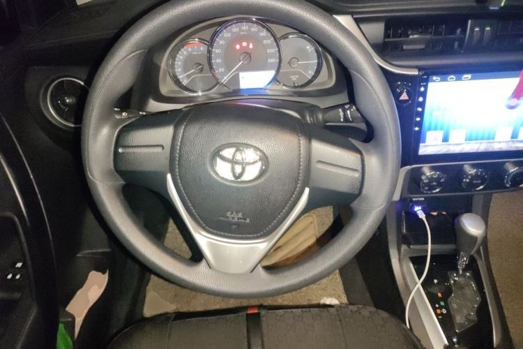 Used Toyota Corolla 2017 Revised Version 1.2T S-CVT GL Steering Wheel