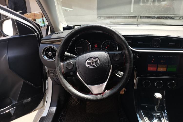 Used Toyota Corolla 2017 Revised Version 1.2T S-CVT GL-i Steering Wheel