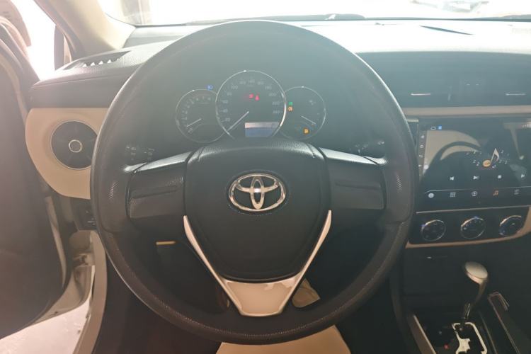 Used Toyota Corolla 2017 Revised Version 1.2T S-CVT GL Steering Wheel