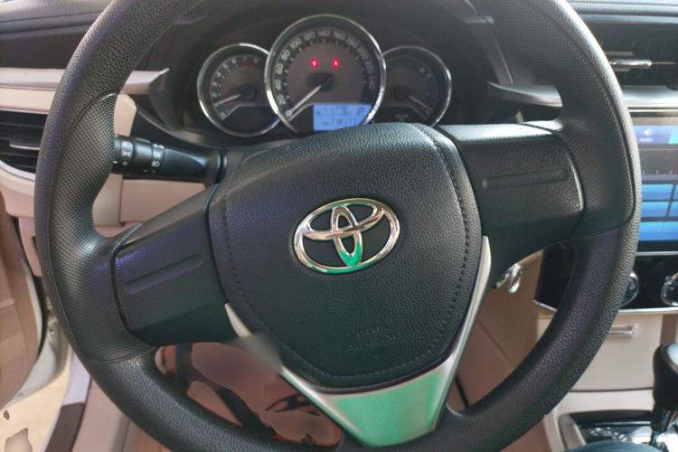 Used Toyota Corolla 2017 1.6L CVT GL Steering Wheel