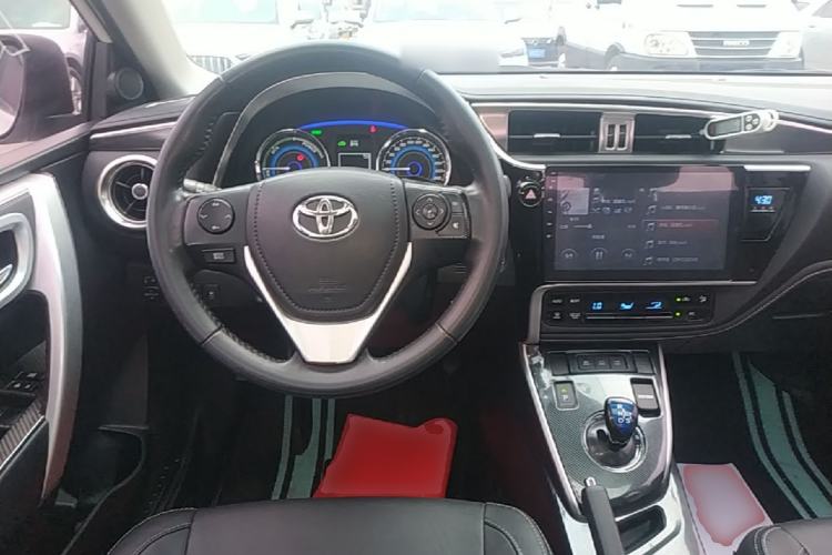Used Toyota Corolla 2017 Revised Dual-Engine 1.8L E-CVT Elite Edition Steering Wheel