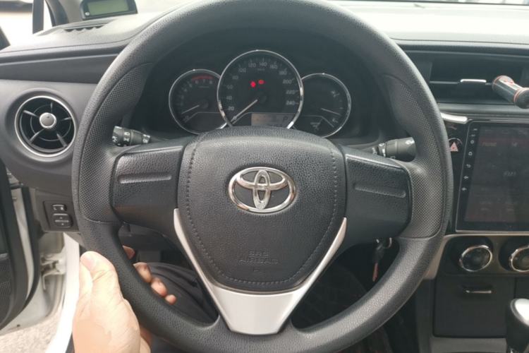 Used Toyota Corolla 2017 Revised Version 1.2T S-CVT GL Steering Wheel