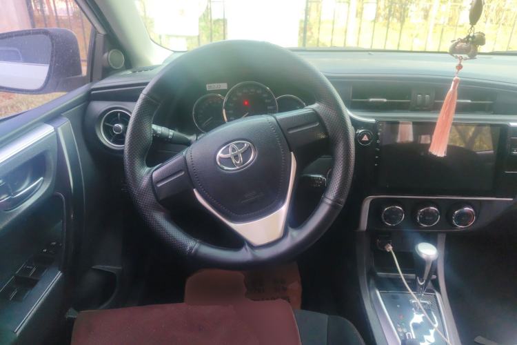 Used Toyota Corolla 2017 Revised Version 1.2T S-CVT GL Steering Wheel