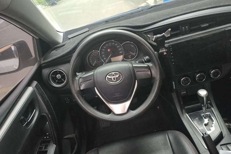 Used Toyota Corolla 2017 Revised Version 1.2T S-CVT GL Steering Wheel