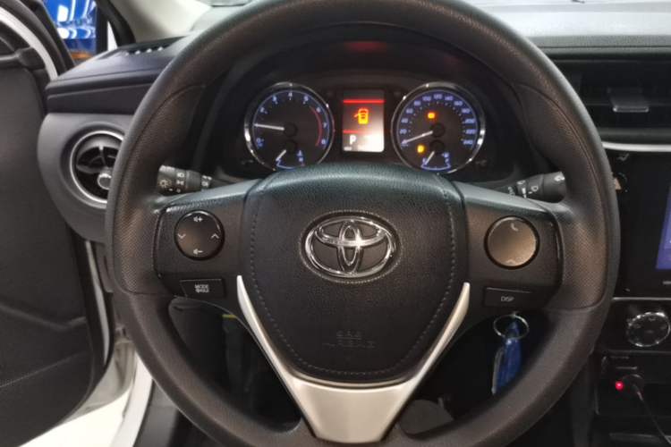 Used Toyota Corolla 2017 Revised Version 1.2T S-CVT GL-i Steering Wheel