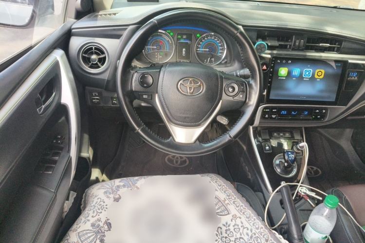Used Toyota Corolla 2017 Revised Dual-Engine 1.8L E-CVT Elite Edition Steering Wheel