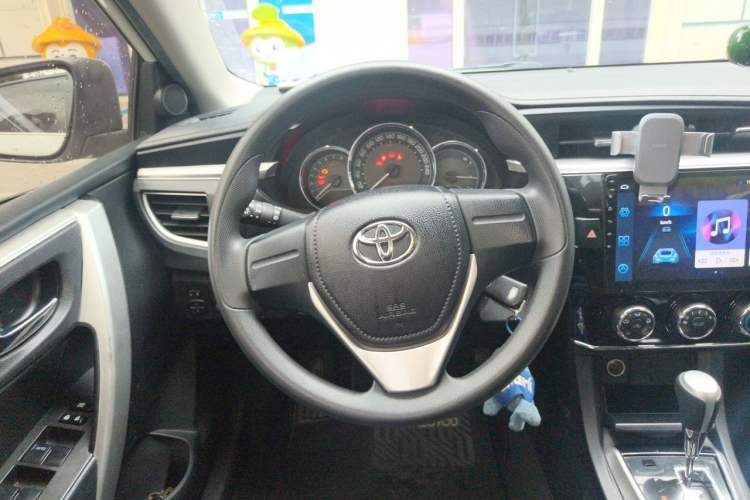 Used Toyota Corolla 2017 Revised Version 1.6L S-CVT GL Steering Wheel