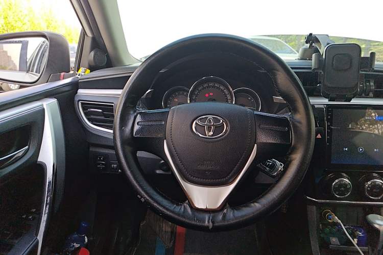 Used Toyota Corolla 2017 Revised Version 1.6L S-CVT GL Steering Wheel
