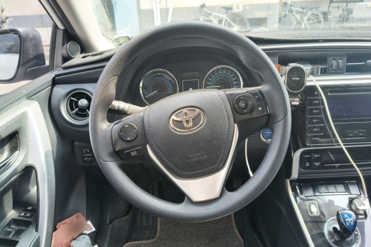 Used Toyota Corolla 2017 Revised Dual-Engine 1.8L E-CVT Leading Edition Steering Wheel