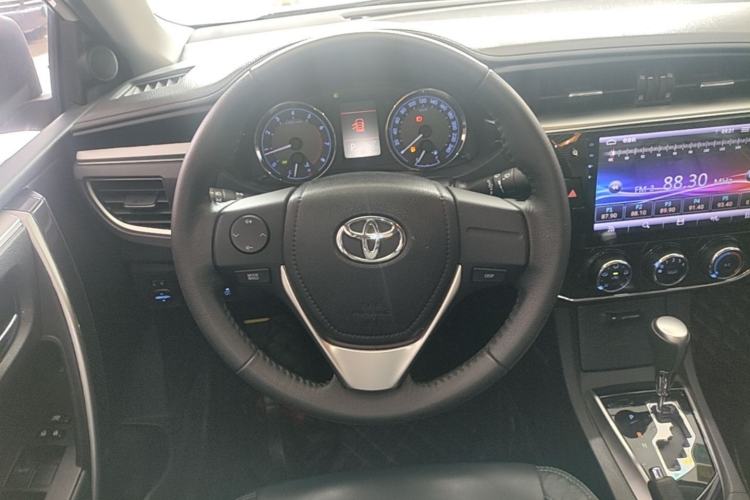 Used Toyota Corolla 2017 1.2T CVT GL-i Leather Edition Steering Wheel