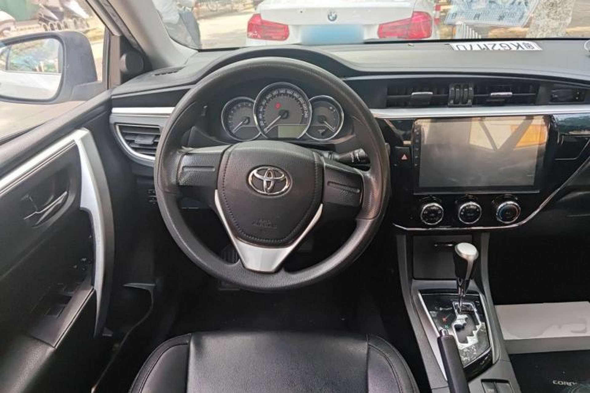 Used Toyota Corolla 2017 Revised Version 1.6L S-CVT GL Steering Wheel