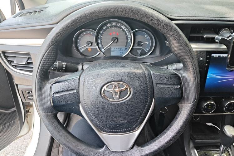 Used Toyota Corolla 2017 1.2T CVT GL Steering Wheel
