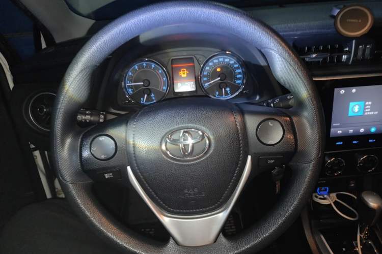 Used Toyota Corolla 2017 Revised Version 1.2T S-CVT GL-i Steering Wheel