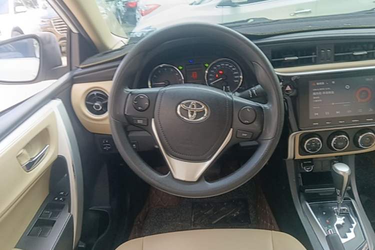 Used Toyota Corolla 2017 Revised Version 1.2T S-CVT GL-i Steering Wheel
