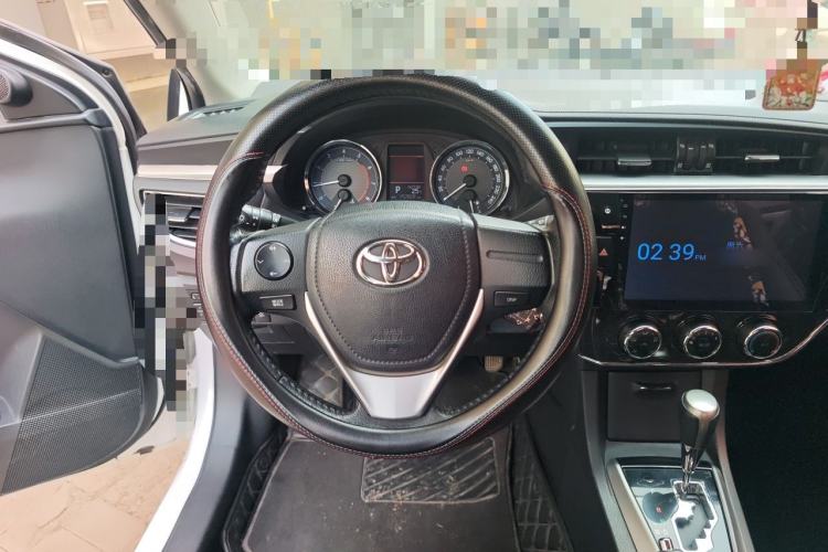 Used Toyota Corolla 2017 1.2T CVT GL-i Leather Edition Steering Wheel