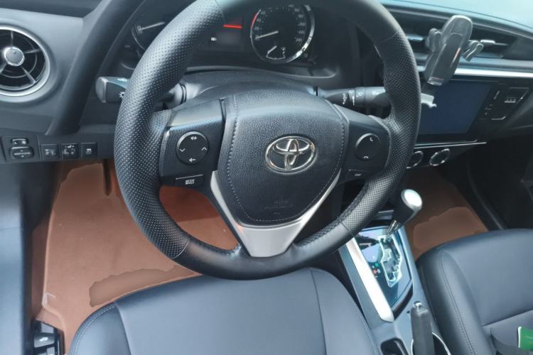 Used Toyota Corolla 2017 Revised Version 1.2T S-CVT GL-i Steering Wheel