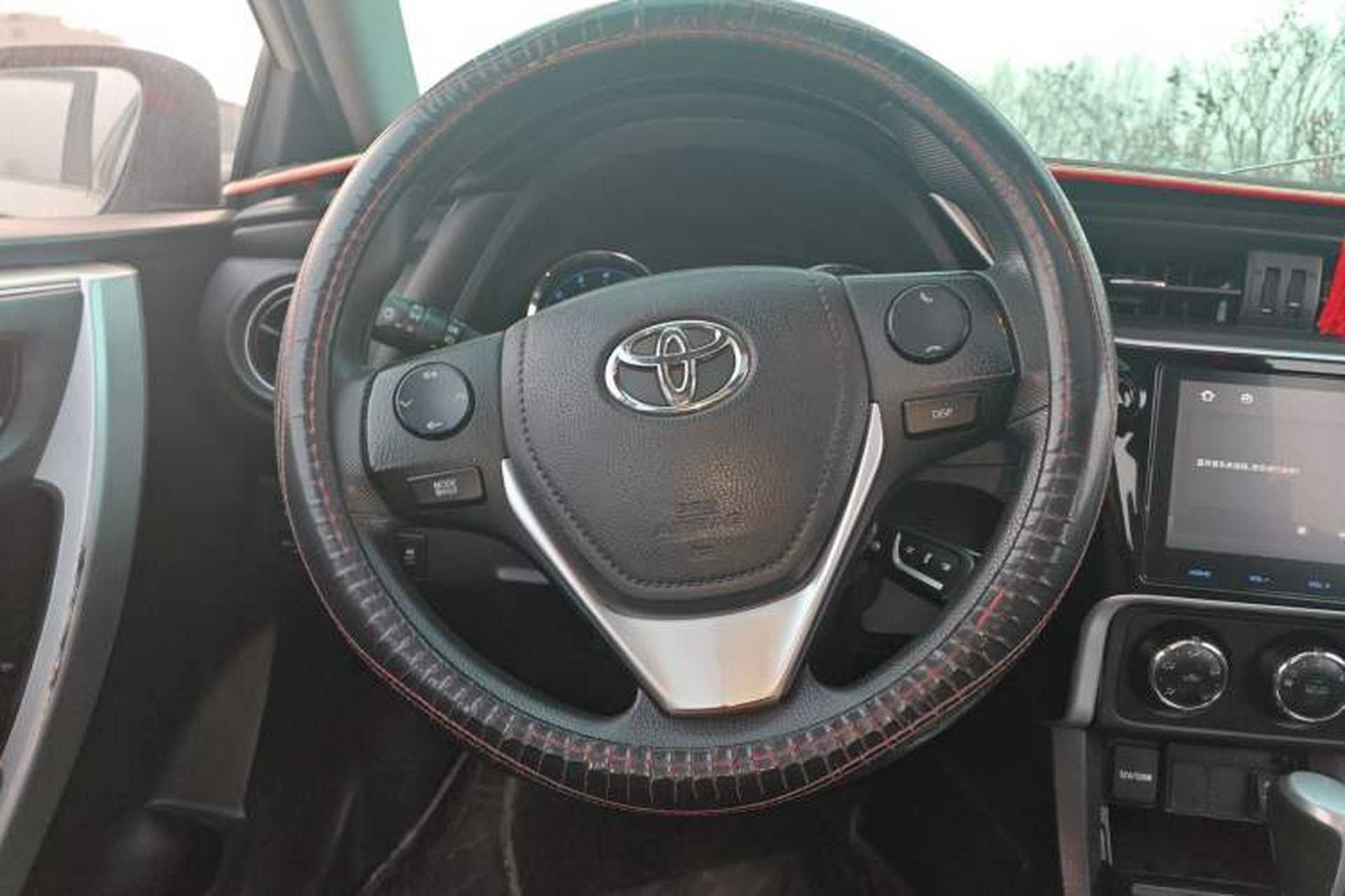 Used Toyota Corolla 2017 Revised Version 1.2T S-CVT GL-i Steering Wheel